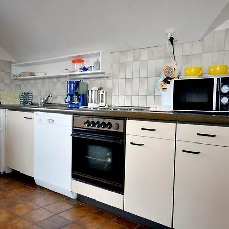 Kirchstr 38 38 *